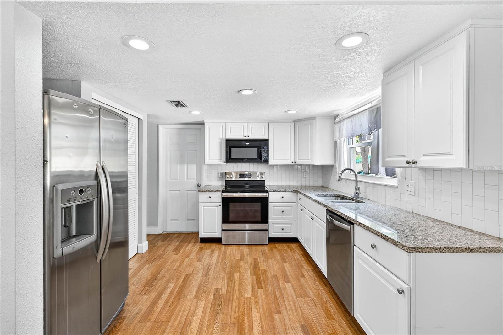 Image 3 of 17 For 8233 Redfield Drive