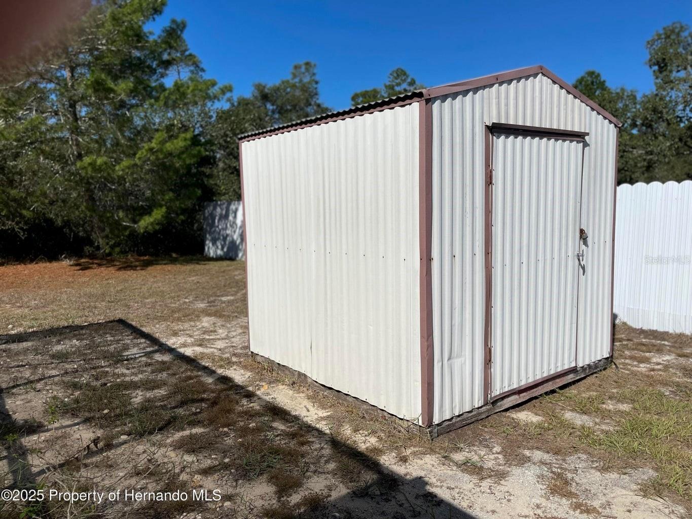 Image 13 of 19 For 6233 Hancock Avenue