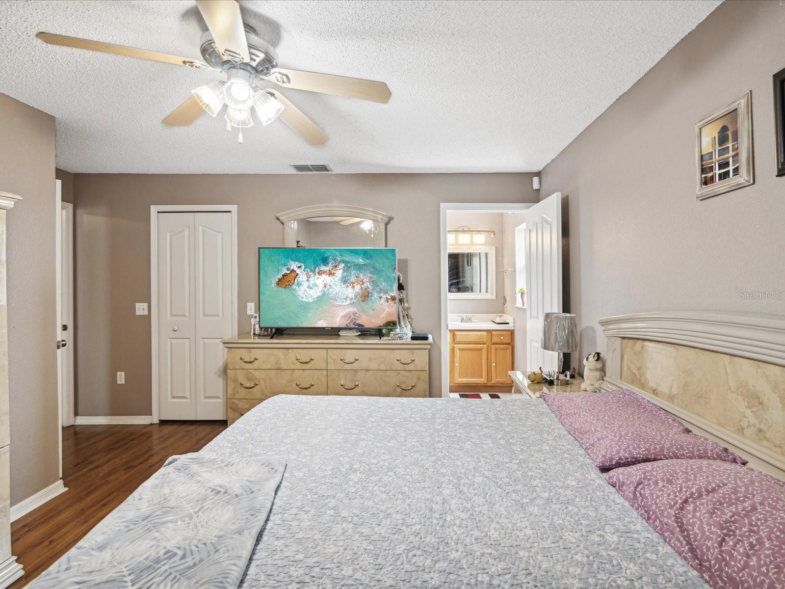 Image 17 of 43 For 11509 Tuscanny Avenue