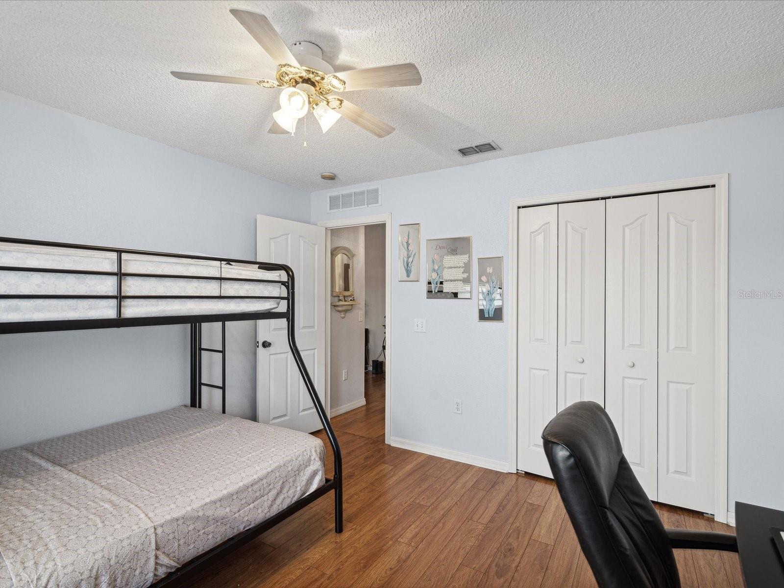 Image 26 of 43 For 11509 Tuscanny Avenue