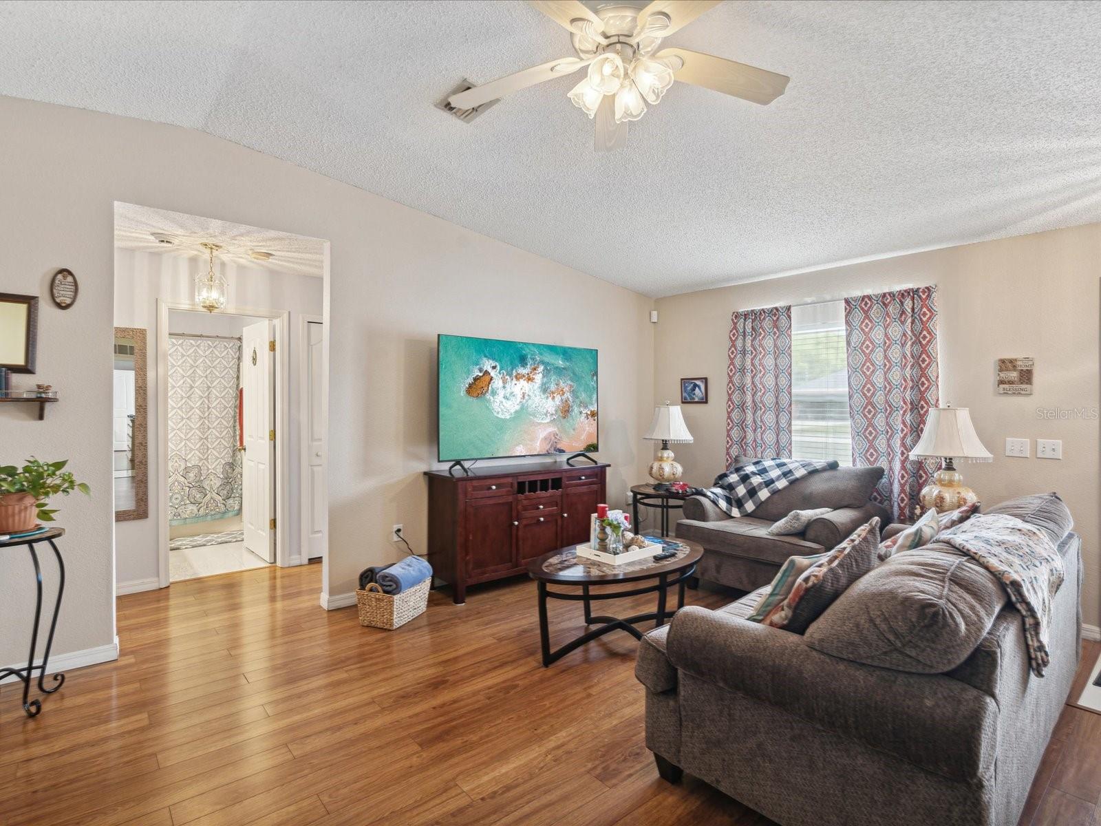 Image 5 of 43 For 11509 Tuscanny Avenue