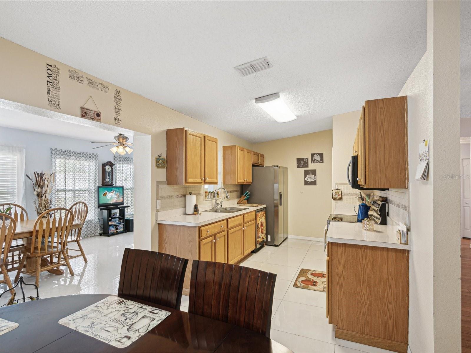 Image 9 of 43 For 11509 Tuscanny Avenue