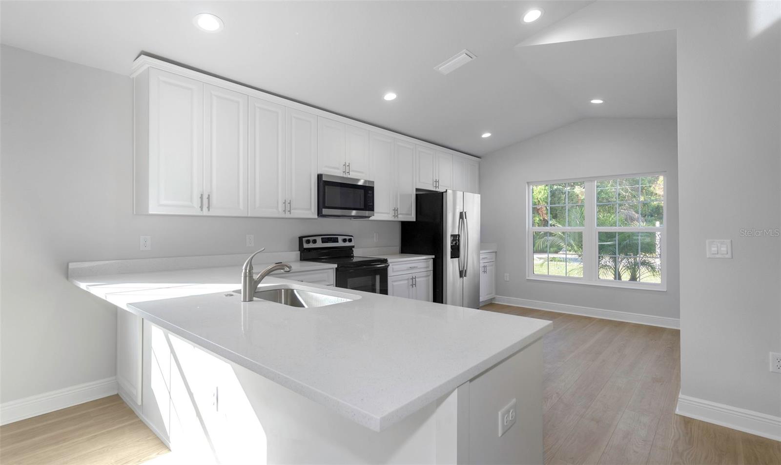 Image 10 of 42 For 6920 Washington Street