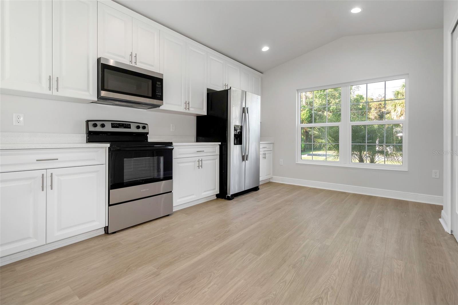 Image 14 of 42 For 6920 Washington Street