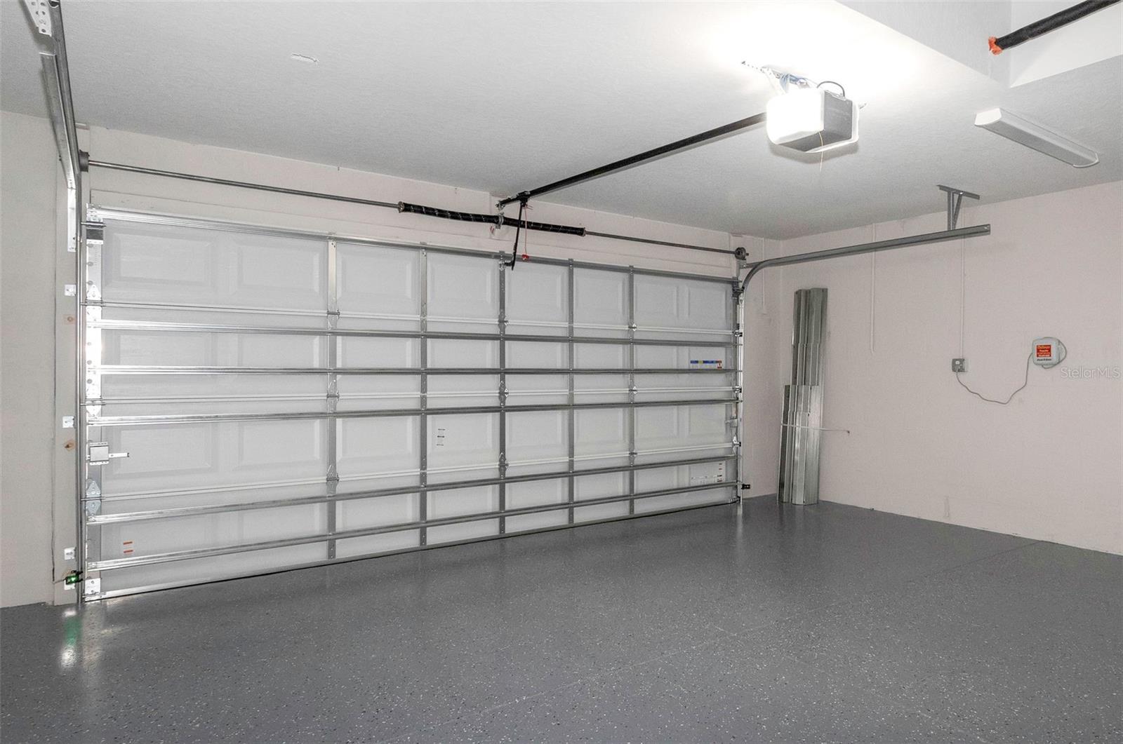 Image 3 of 42 For 6920 Washington Street