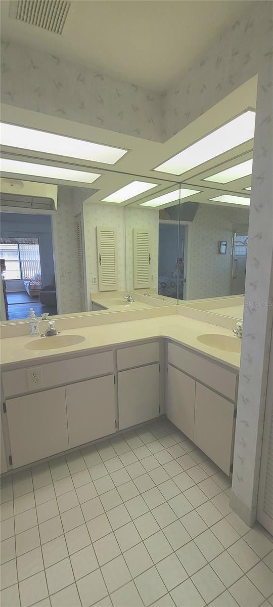 Image 38 of 56 For 3422 Lori Lane 3422