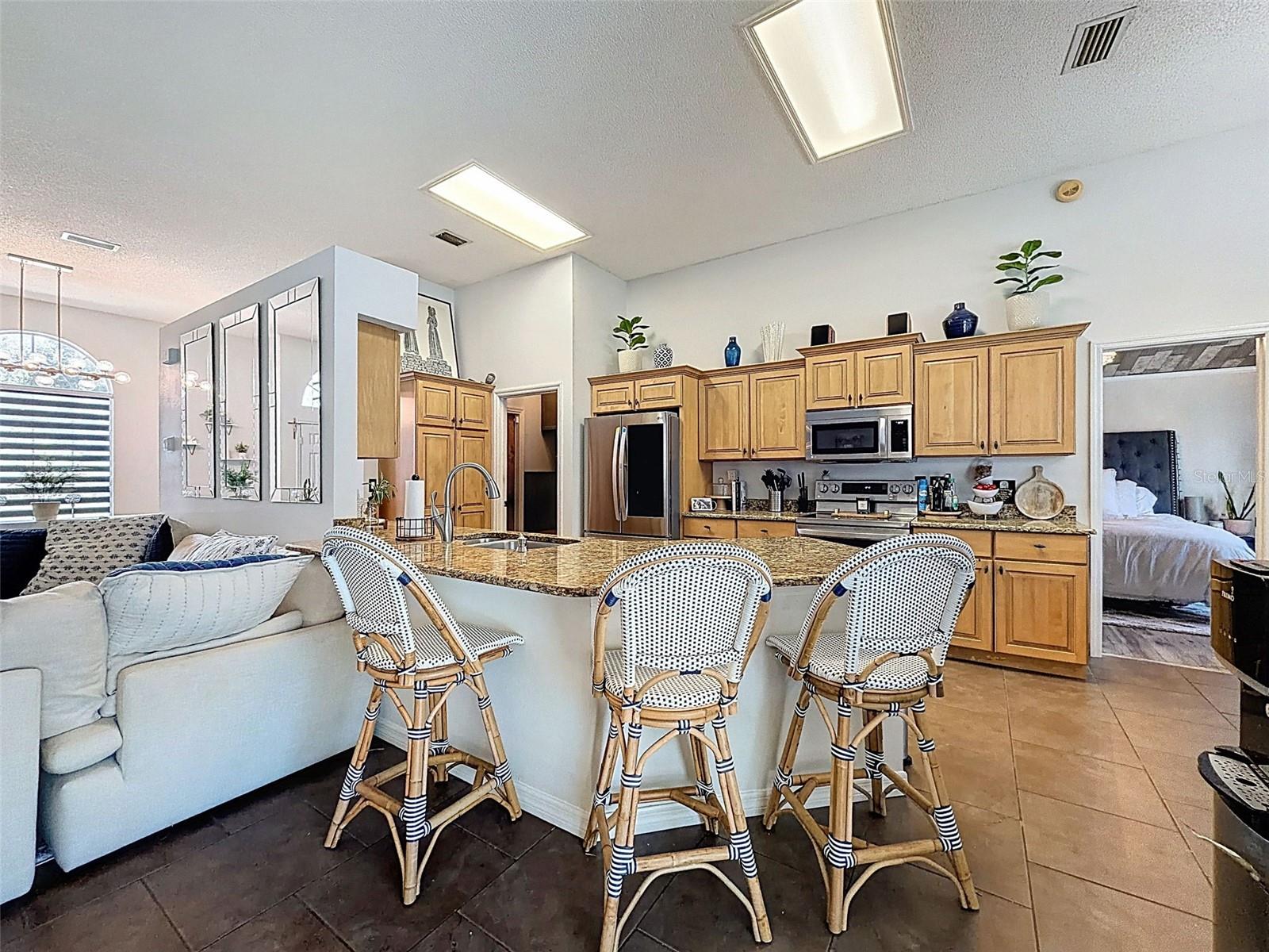 Image 13 of 54 For 890 Crestridge Circle