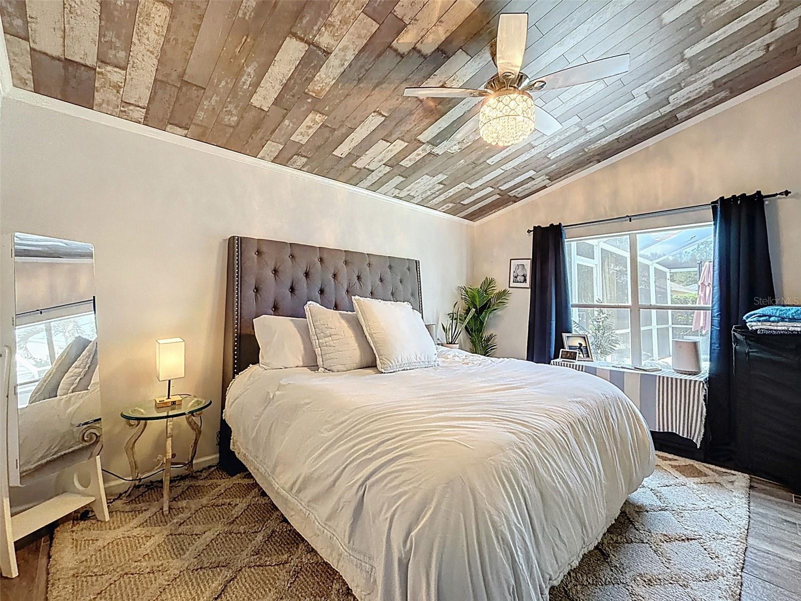 Image 24 of 54 For 890 Crestridge Circle