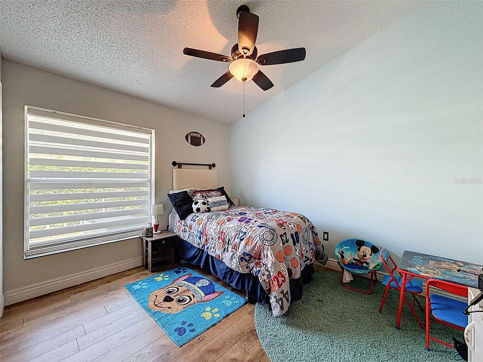 Image 30 of 54 For 890 Crestridge Circle