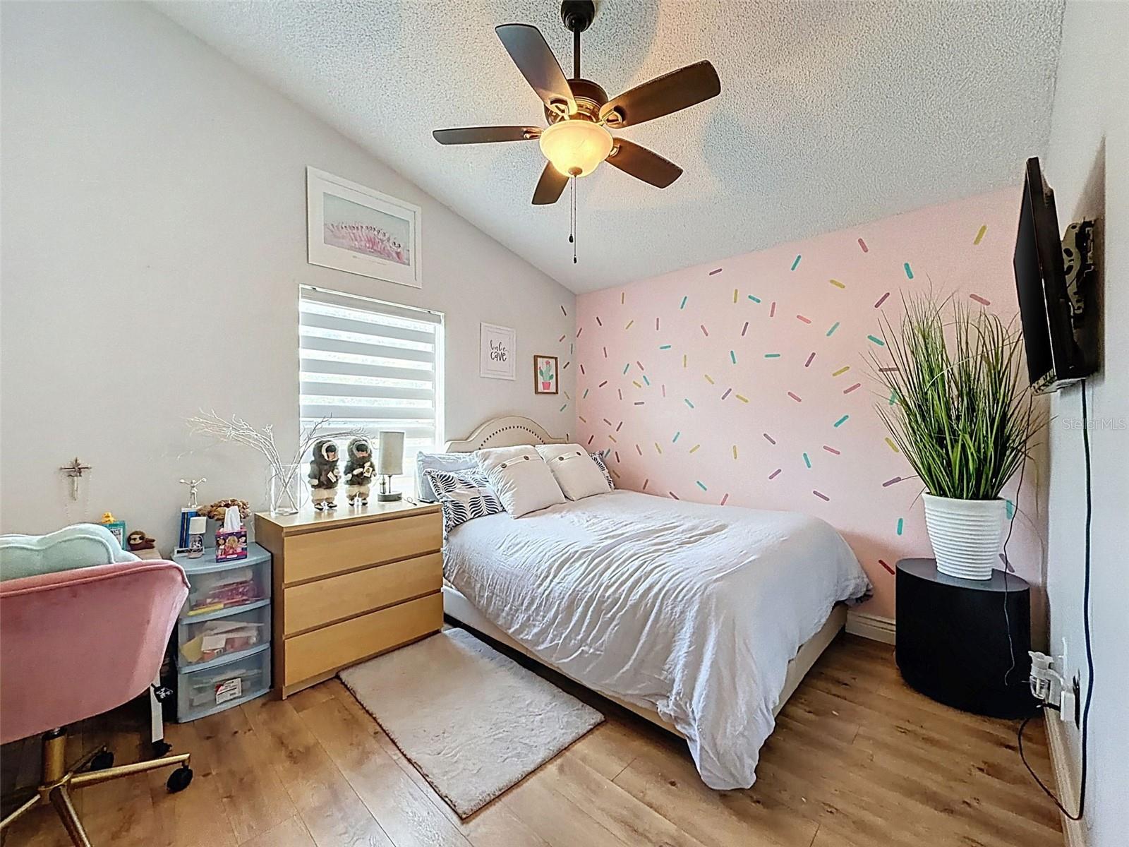 Image 36 of 54 For 890 Crestridge Circle