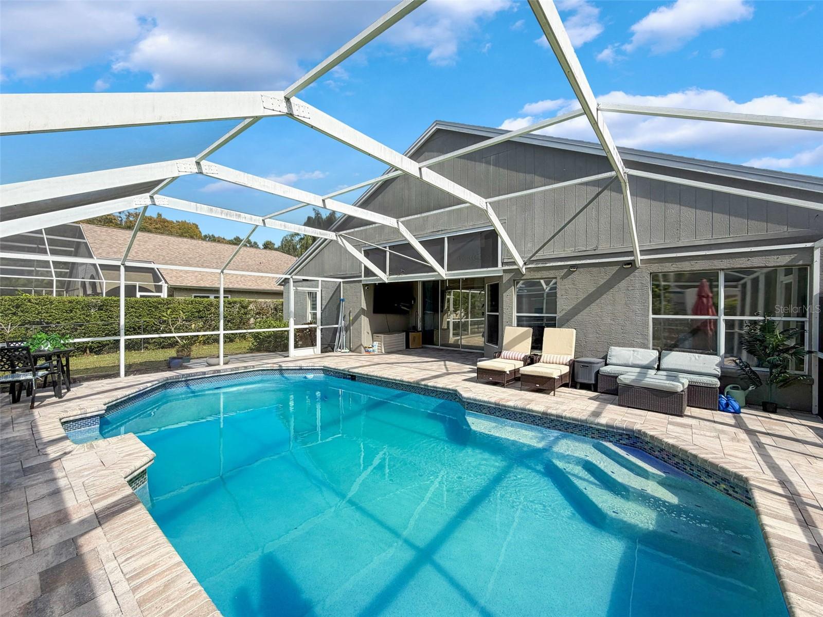 Image 39 of 54 For 890 Crestridge Circle