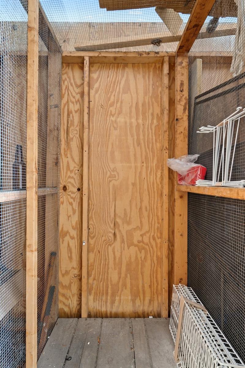 Image 32 of 55 For 8150 Brent Street 732