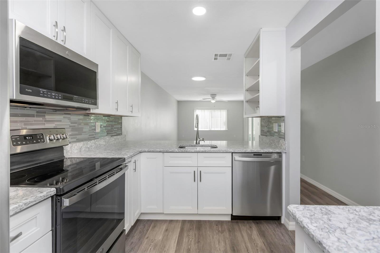 Image 3 of 45 For 6520 Thicket Trail