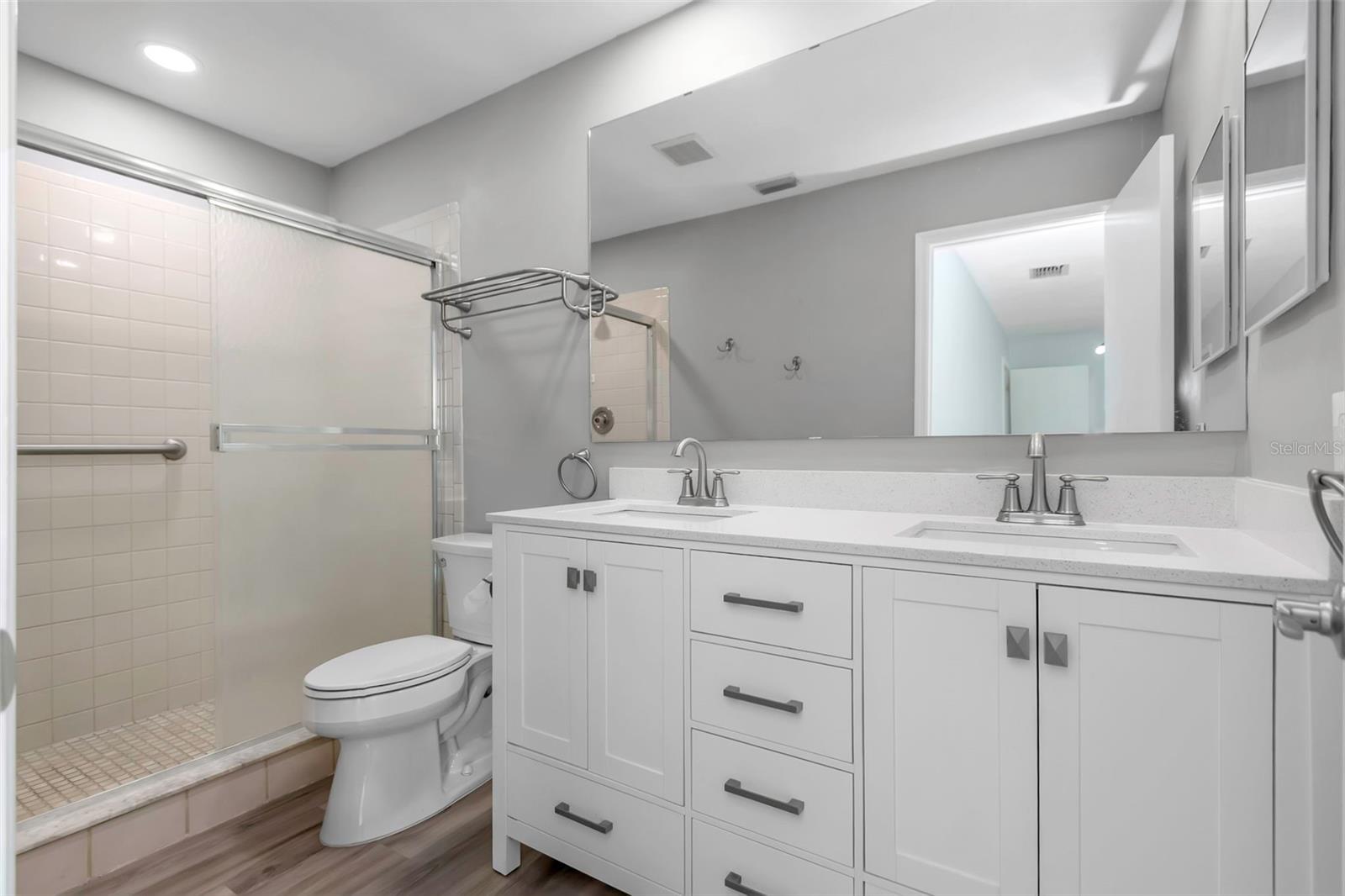 Image 37 of 45 For 6520 Thicket Trail