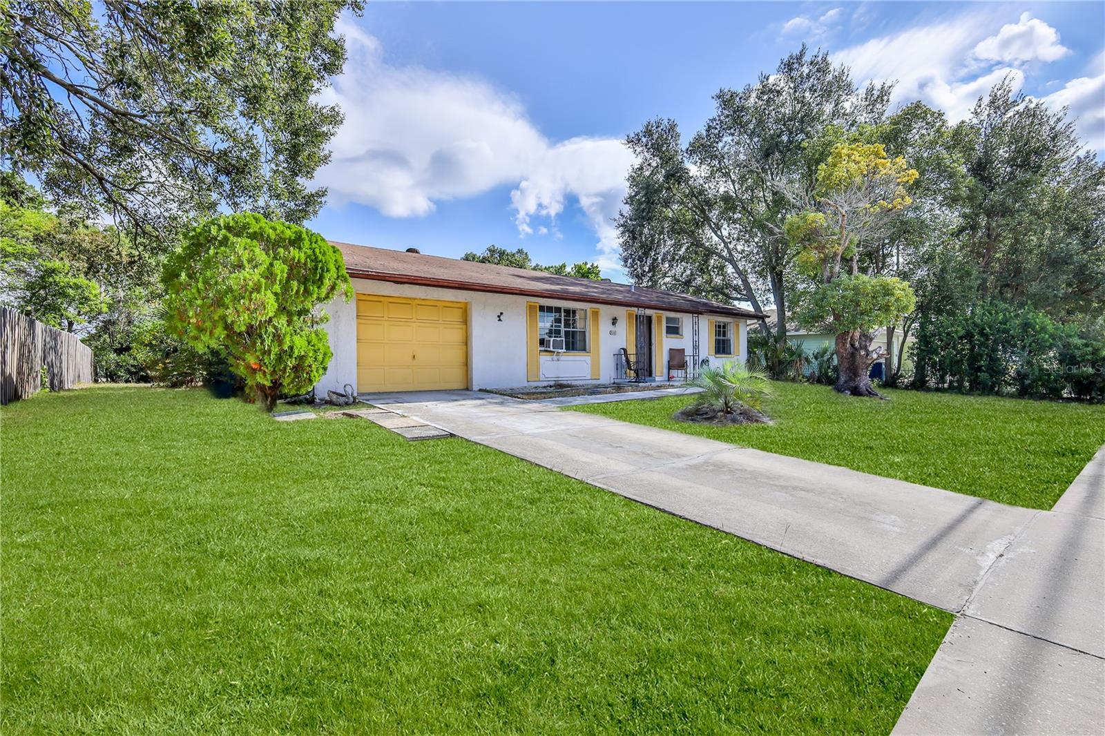 Image 3 of 45 For 9249 Northcliffe Boulevard