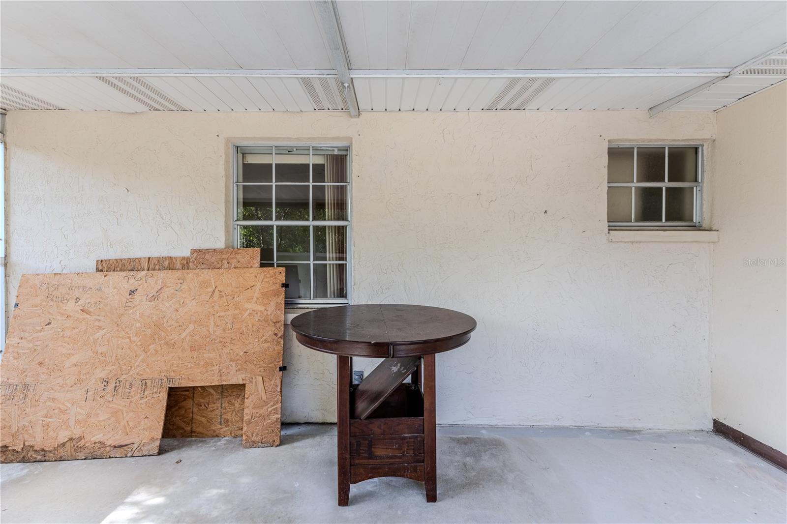 Image 38 of 45 For 9249 Northcliffe Boulevard