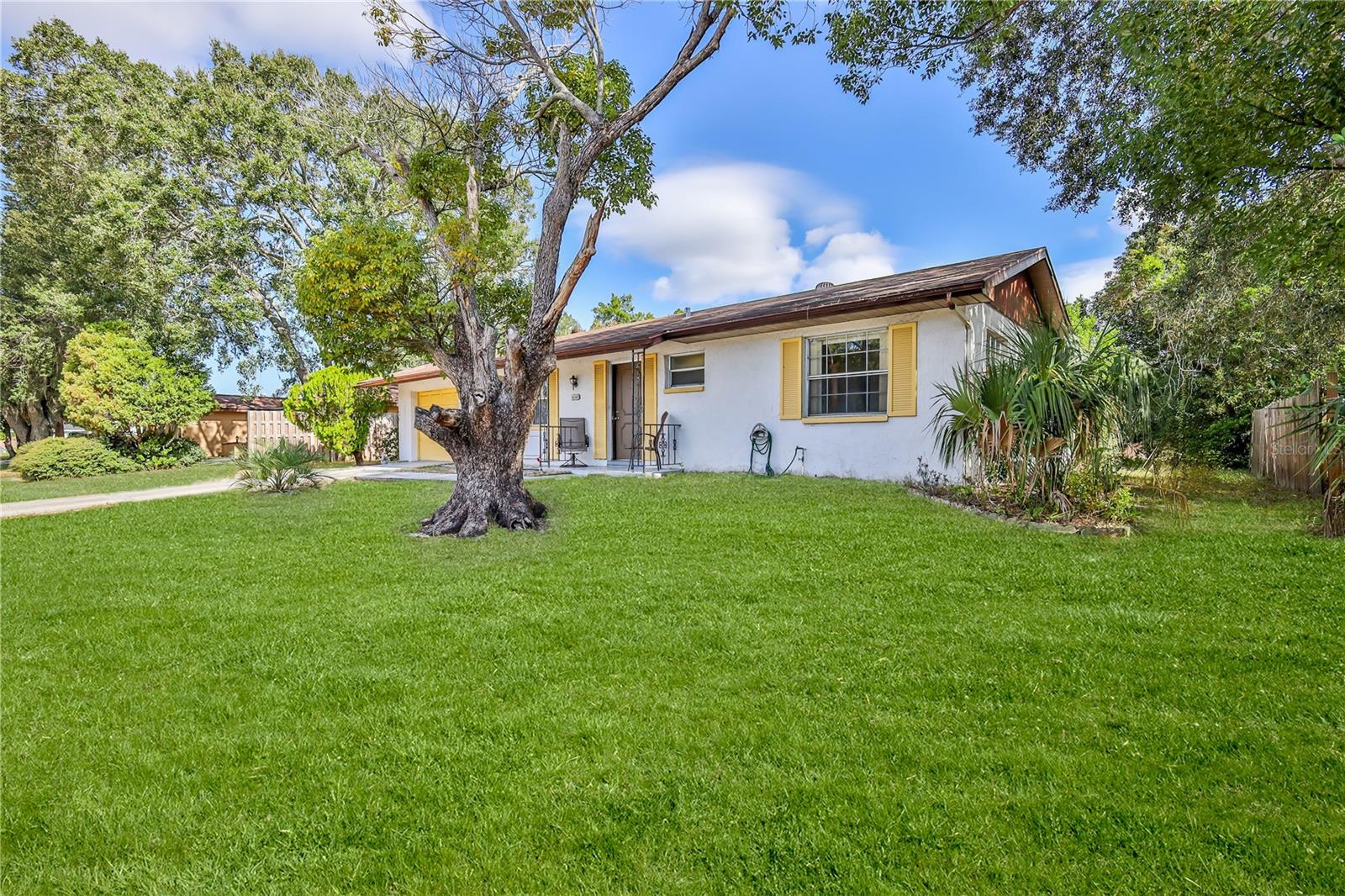 Image 5 of 45 For 9249 Northcliffe Boulevard