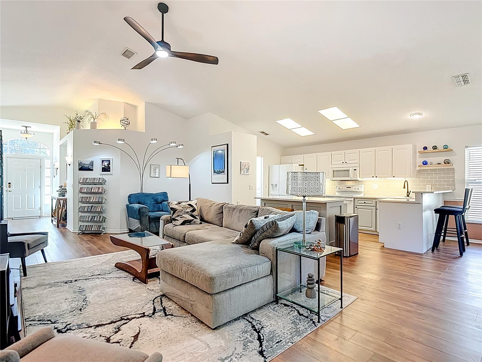 Image 13 of 65 For 11005 Millbury Court