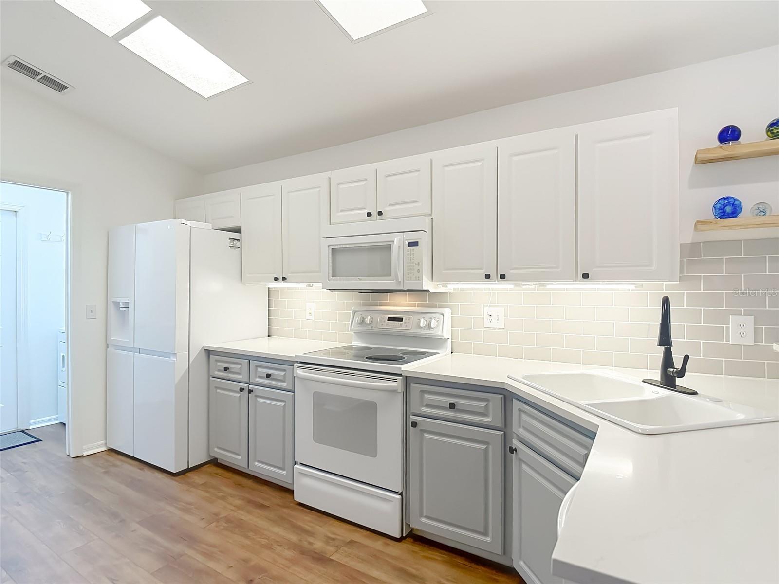 Image 26 of 65 For 11005 Millbury Court