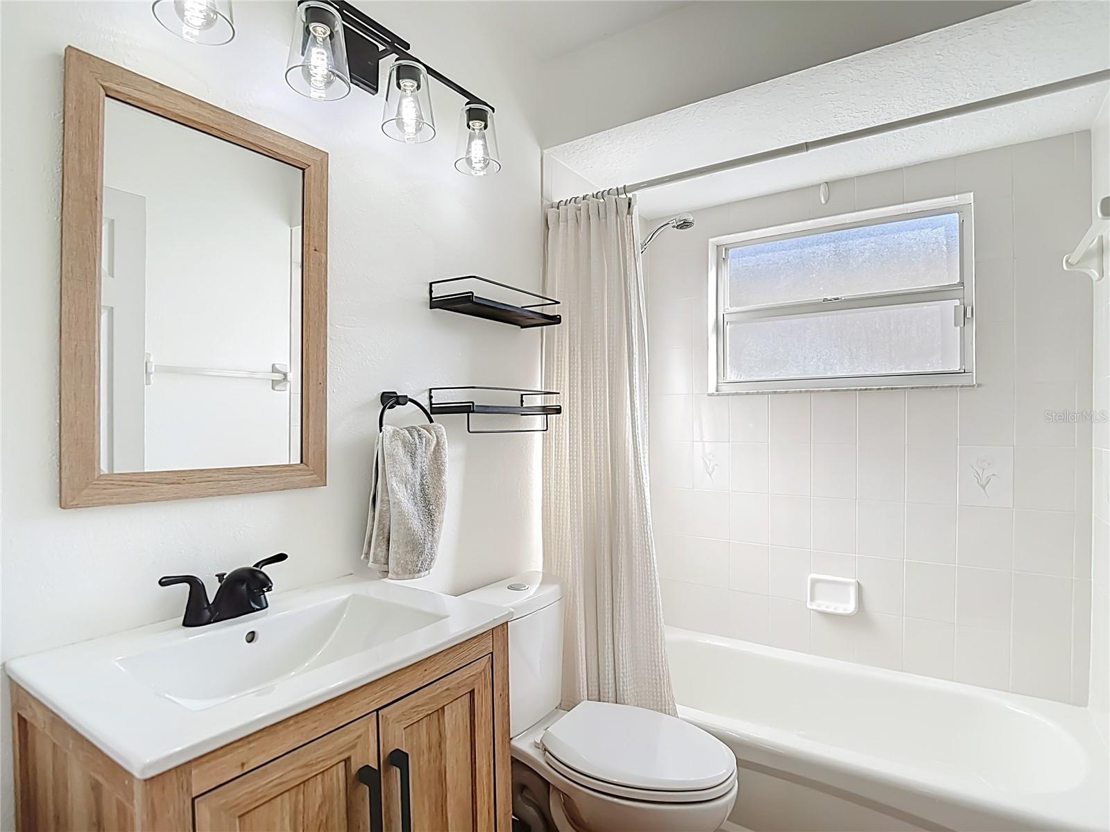 Image 41 of 65 For 11005 Millbury Court