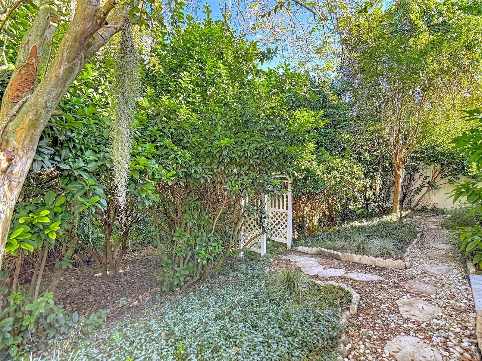 Image 61 of 65 For 11005 Millbury Court