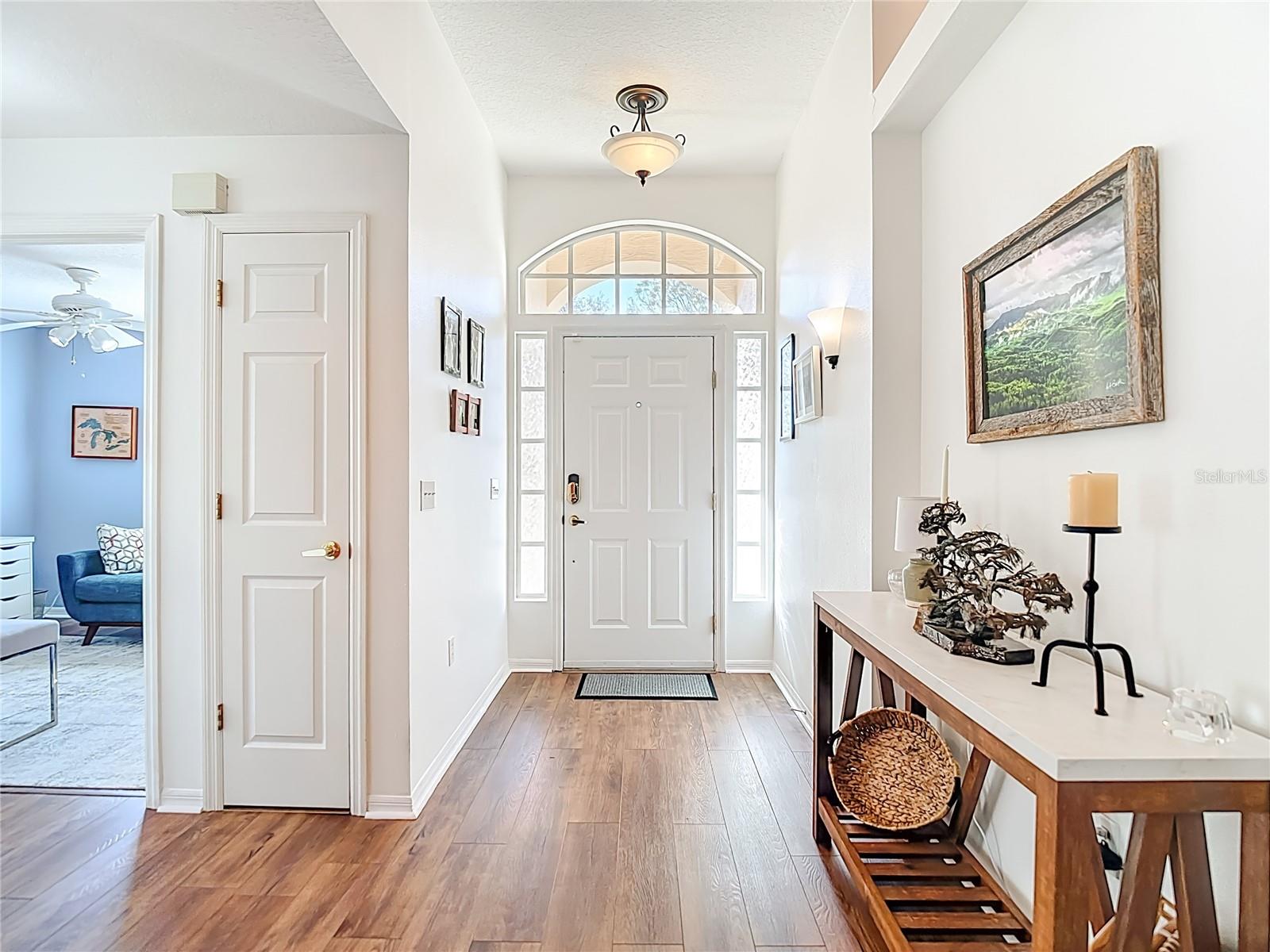 Image 7 of 65 For 11005 Millbury Court