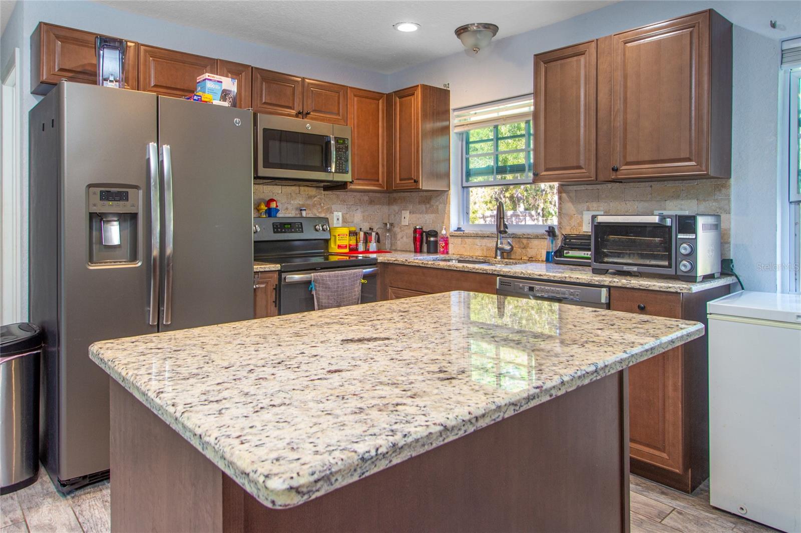 Image 9 of 25 For 6447 Brandy Drive