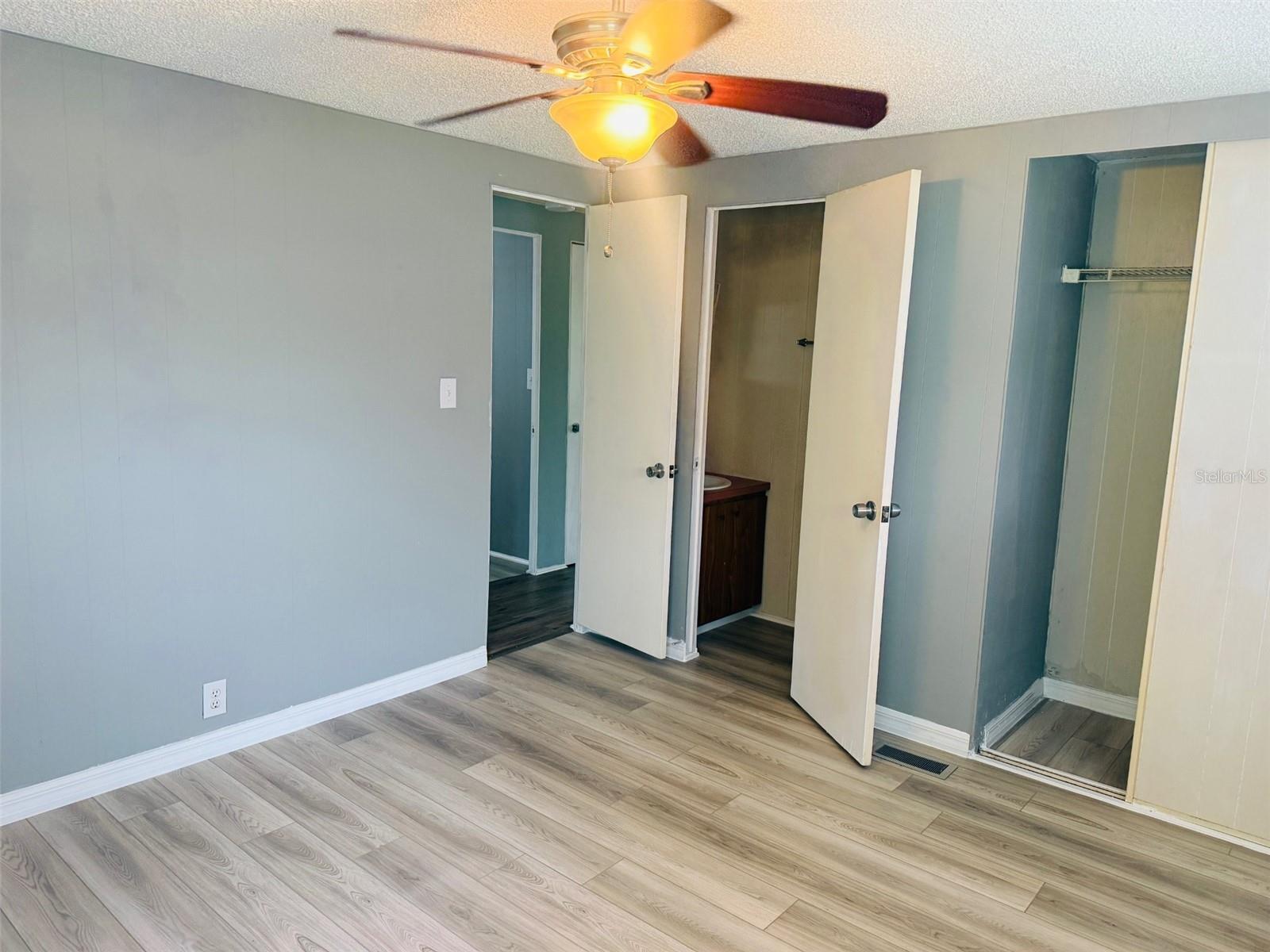 Image 8 of 13 For 7169 Fairlane Avenue