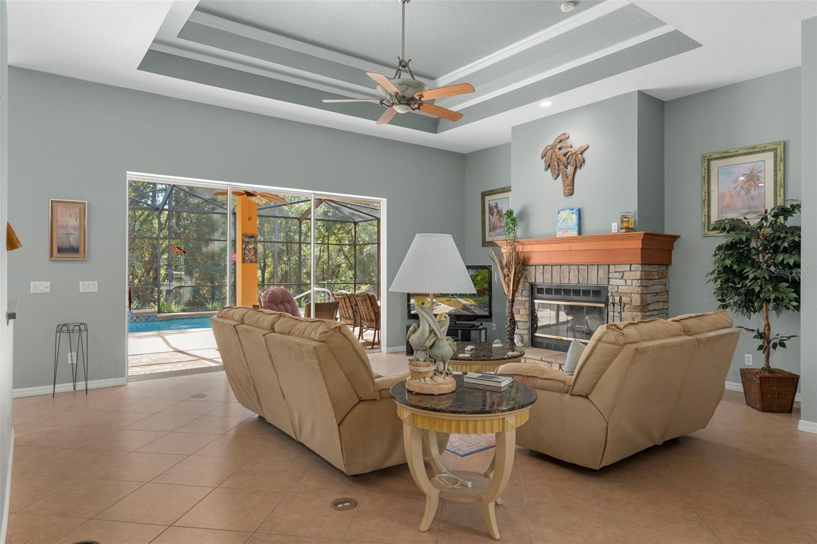 Image 10 of 72 For 1370 Cleveland Street