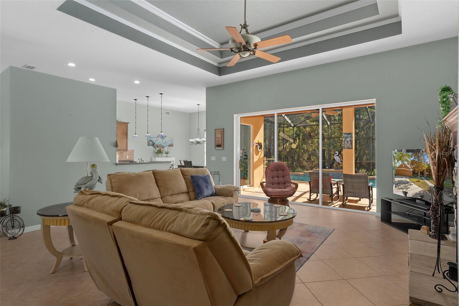 Image 11 of 72 For 1370 Cleveland Street