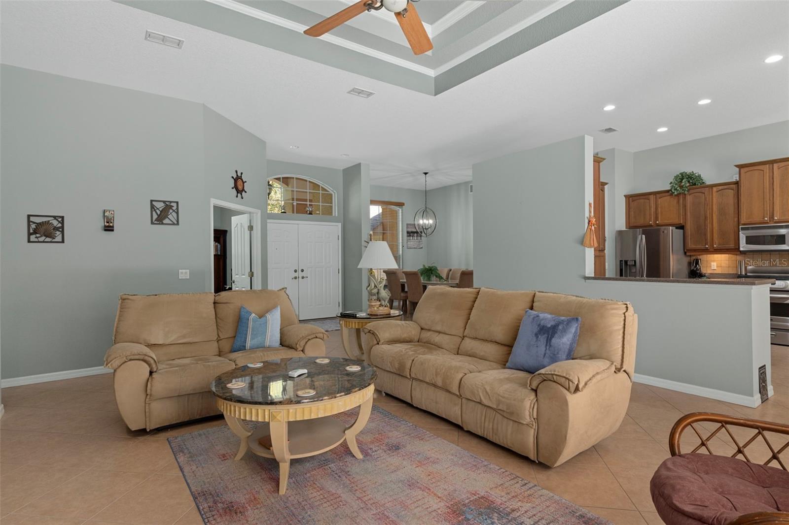 Image 12 of 72 For 1370 Cleveland Street