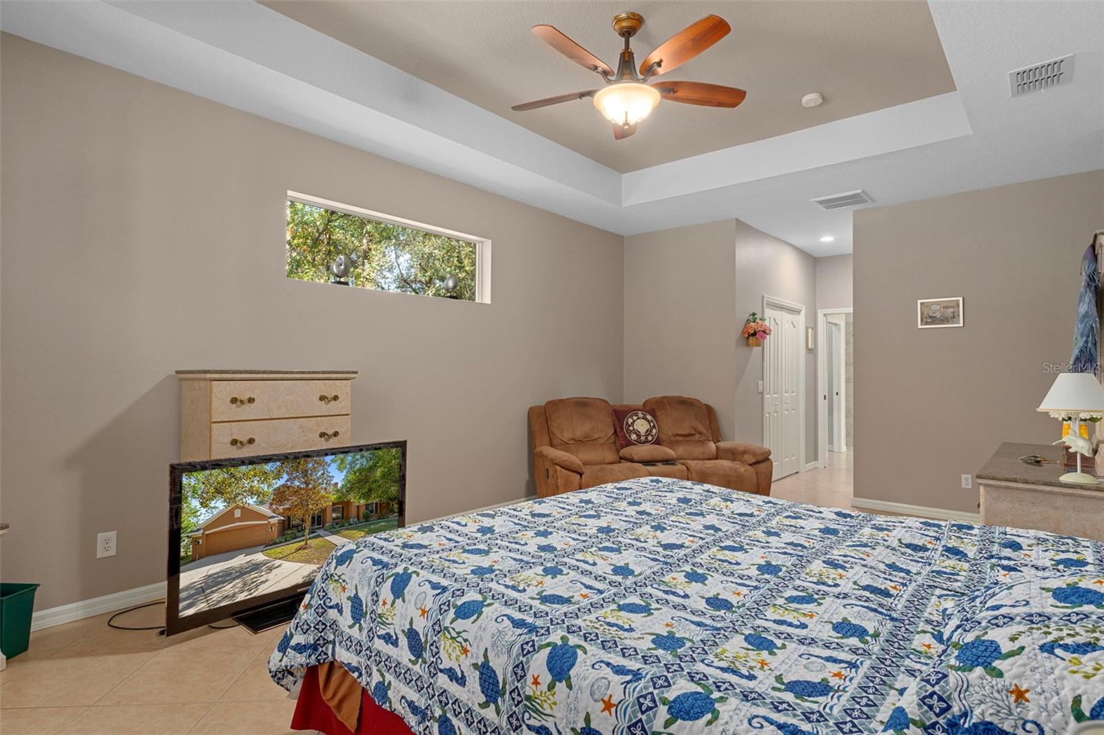 Image 28 of 72 For 1370 Cleveland Street