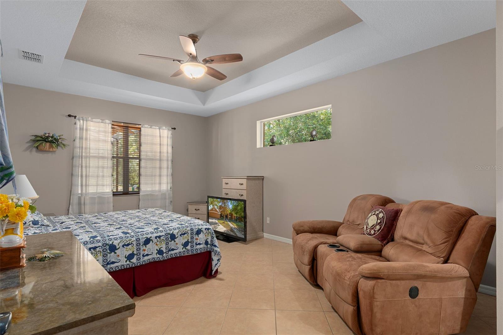 Image 29 of 72 For 1370 Cleveland Street