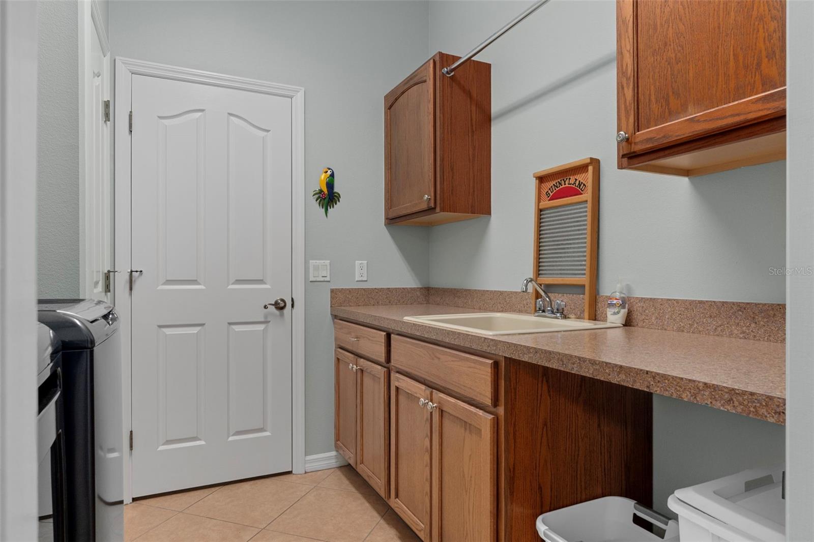 Image 48 of 72 For 1370 Cleveland Street