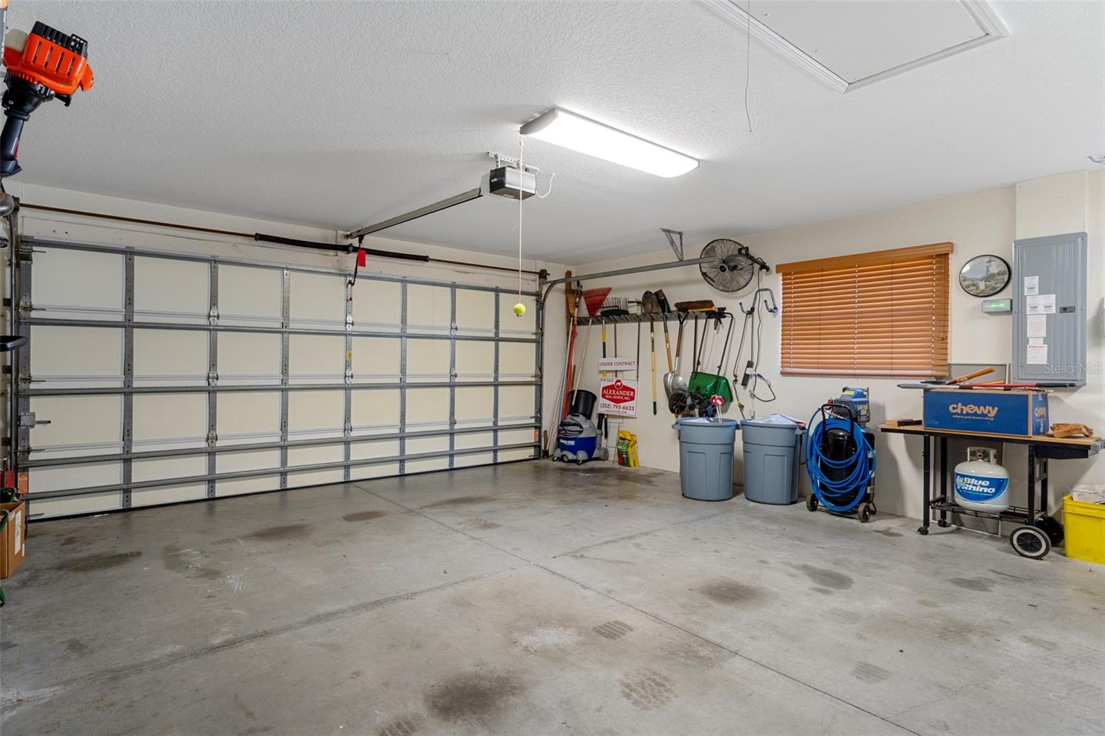 Image 50 of 72 For 1370 Cleveland Street