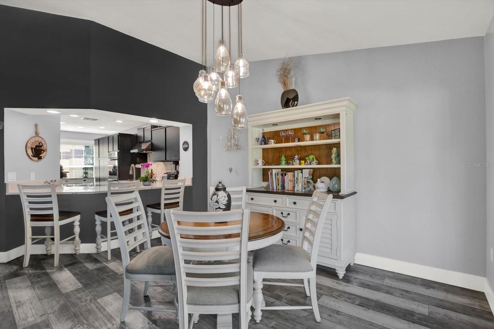 Image 7 of 33 For 7837 Hardwick Drive 324