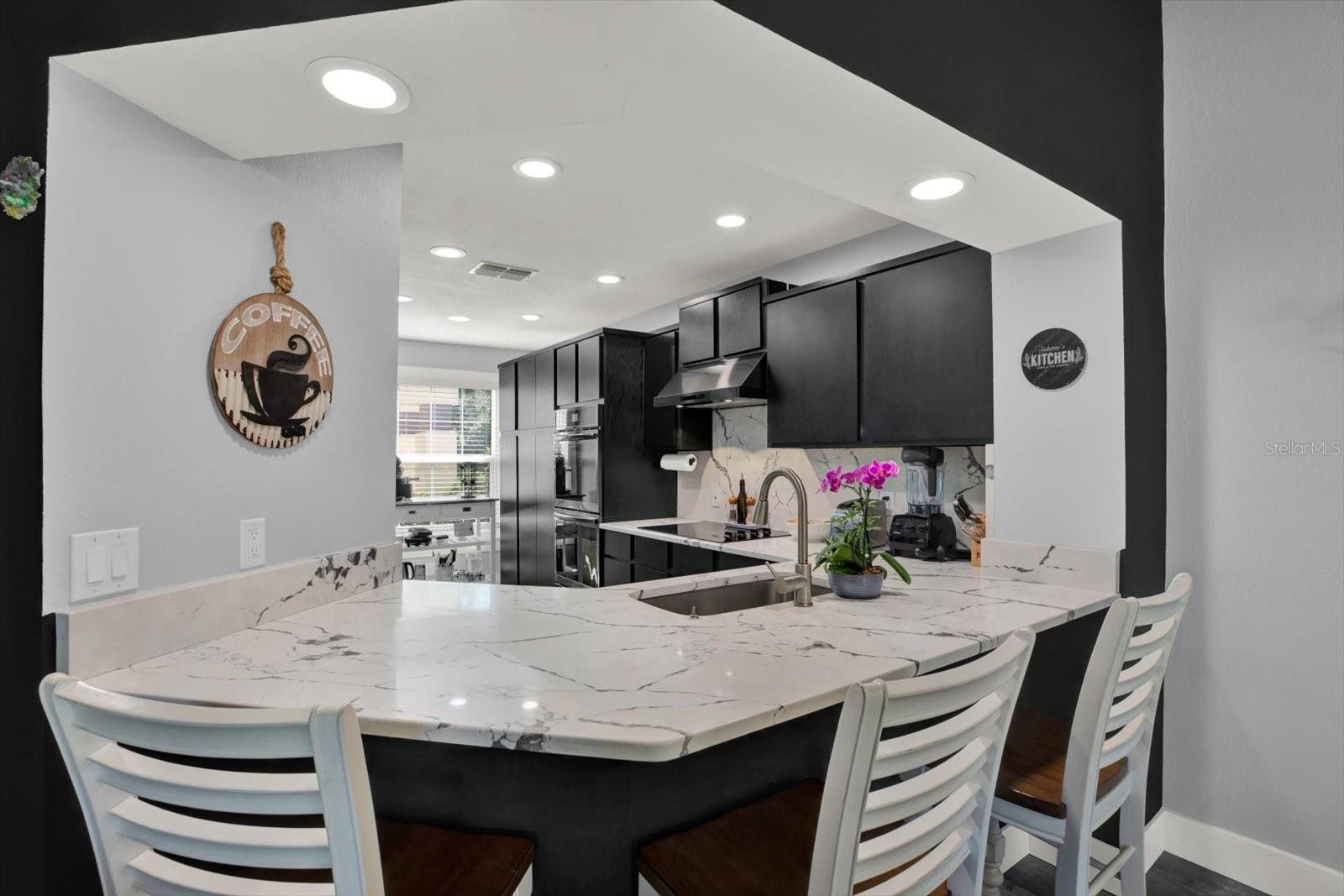 Image 8 of 33 For 7837 Hardwick Drive 324