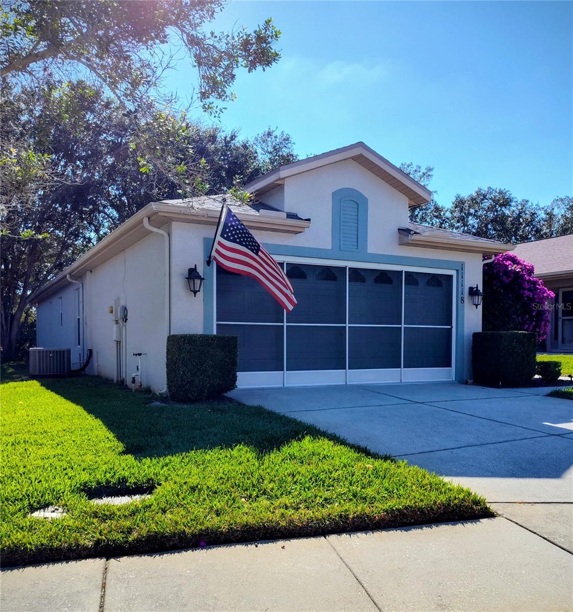 Image 4 of 25 For 11118 Heathrow Avenue