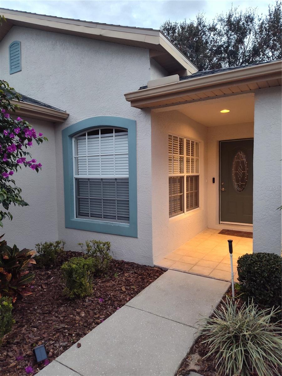 Image 8 of 25 For 11118 Heathrow Avenue