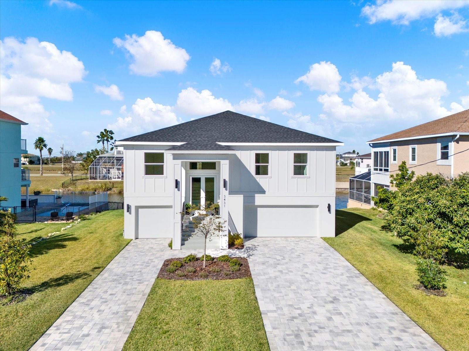 Listing photo id 0 for 3431 Palometa Drive