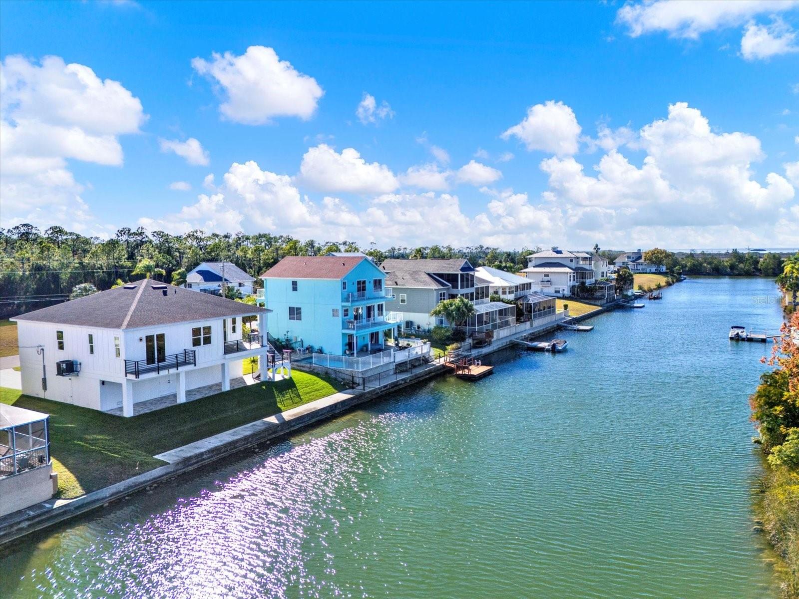 Listing photo id 37 for 3431 Palometa Drive