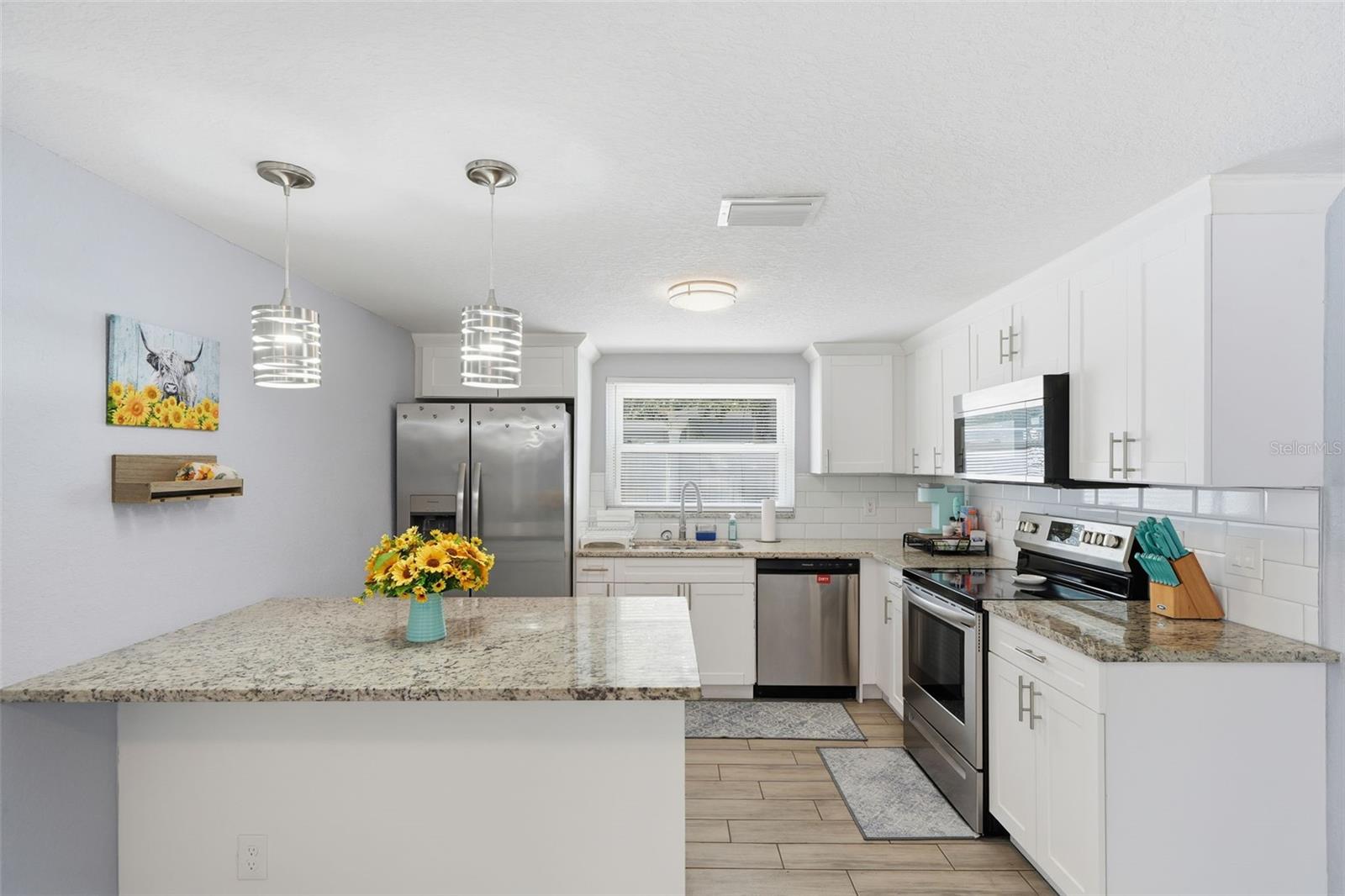 Image 14 of 37 For 7540 San Moritz Drive