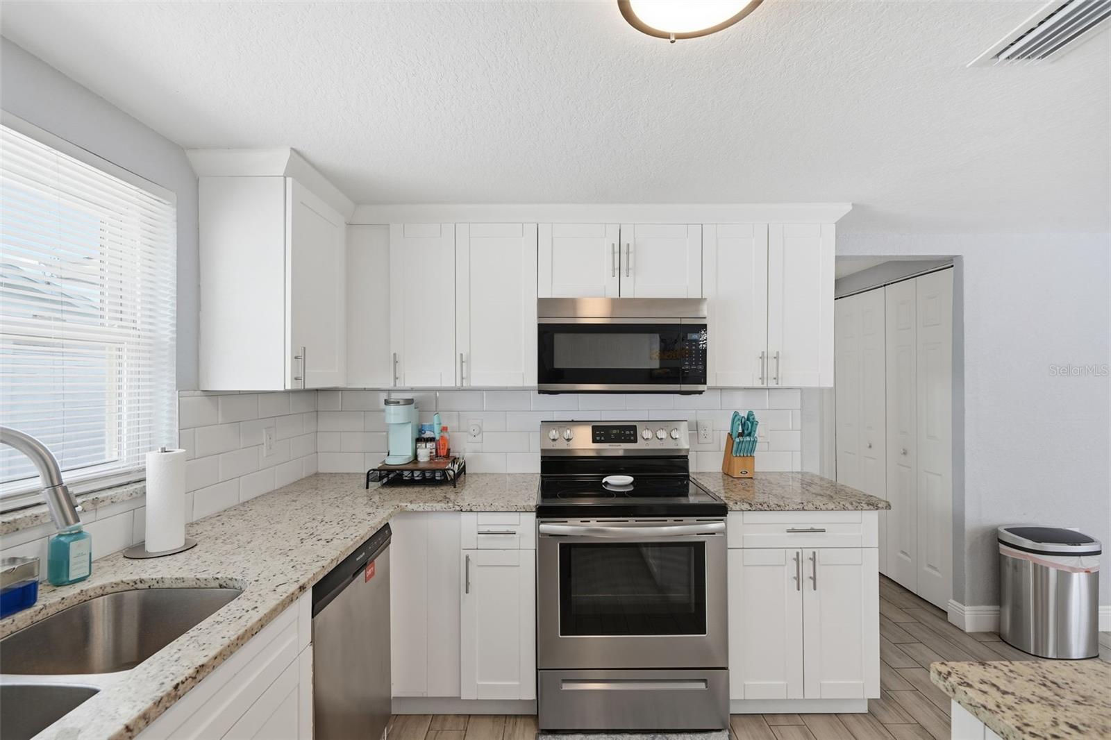 Image 18 of 37 For 7540 San Moritz Drive