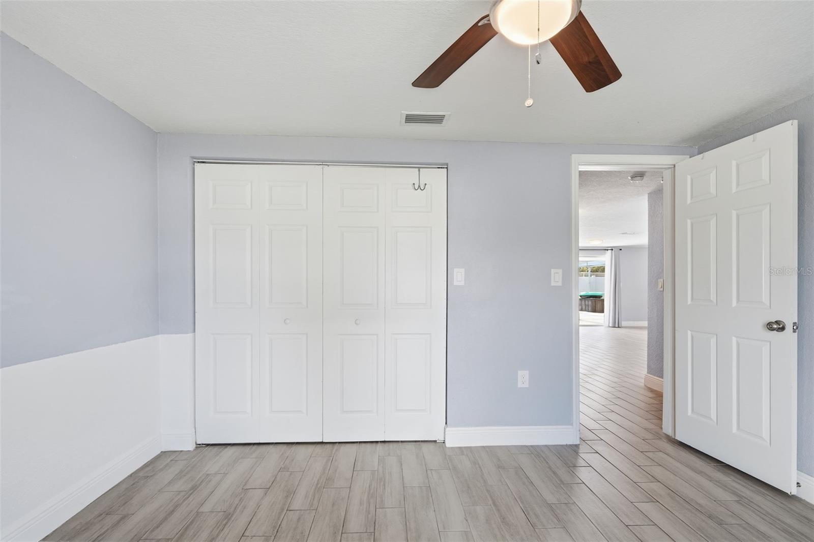 Image 20 of 37 For 7540 San Moritz Drive