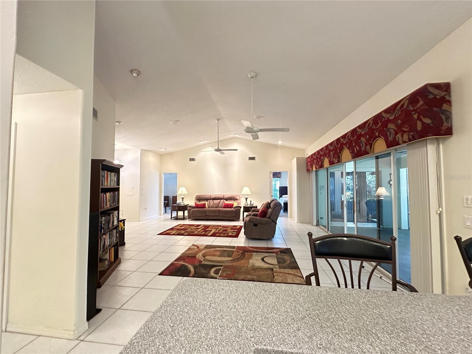 Image 11 of 61 For 18523 Queen Brooks Court