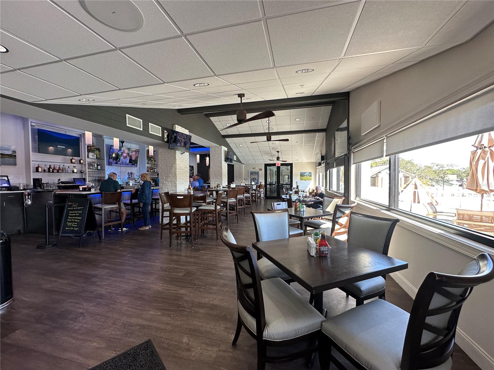 Image 56 of 61 For 18523 Queen Brooks Court