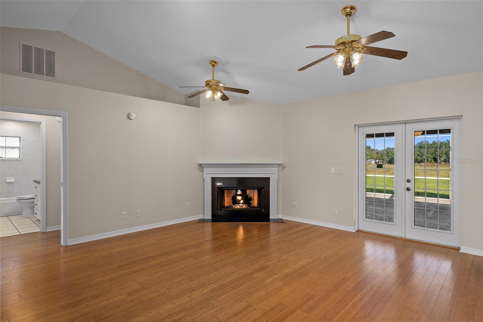 Image 18 of 65 For 10248 Dusty Hill Loop