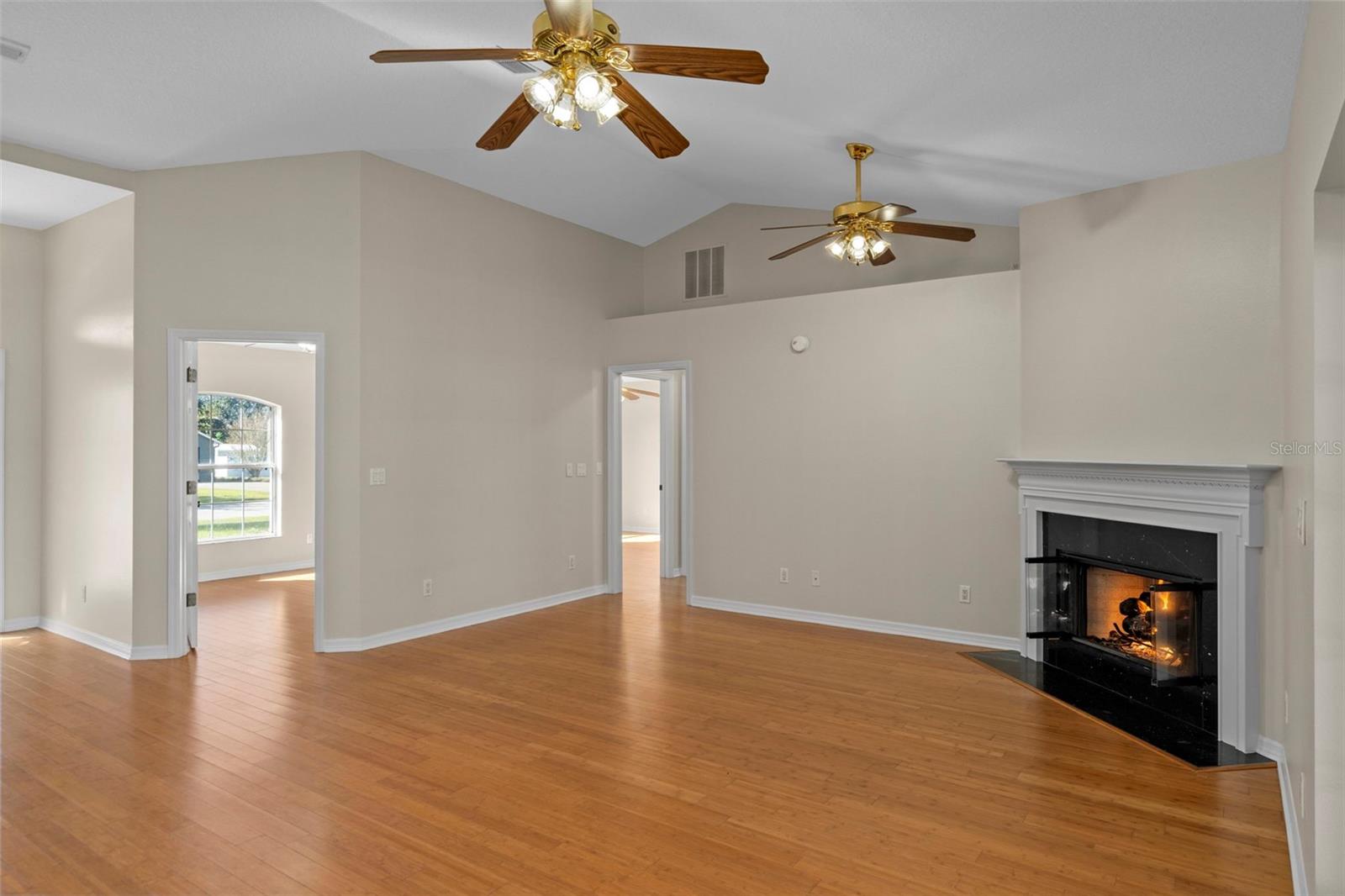 Image 20 of 65 For 10248 Dusty Hill Loop