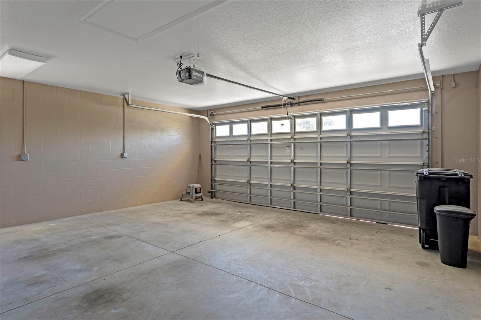 Image 47 of 65 For 10248 Dusty Hill Loop