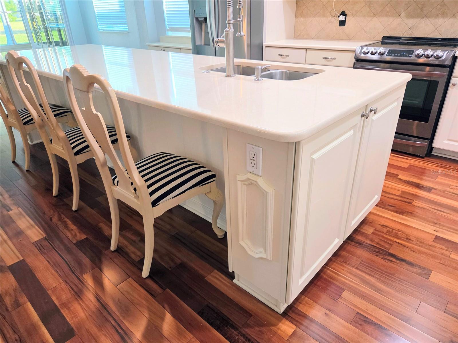 Image 12 of 36 For 14820 Potterton Circle